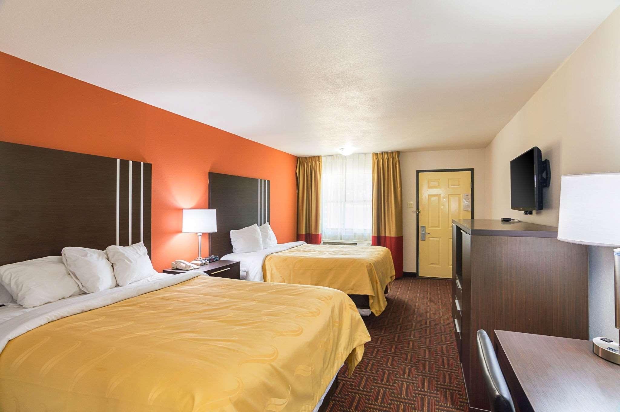 Quality Inn Amarillo I-40 East Exterior photo